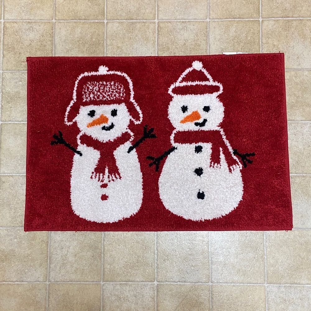 Holly & Moss Red Holiday Rug